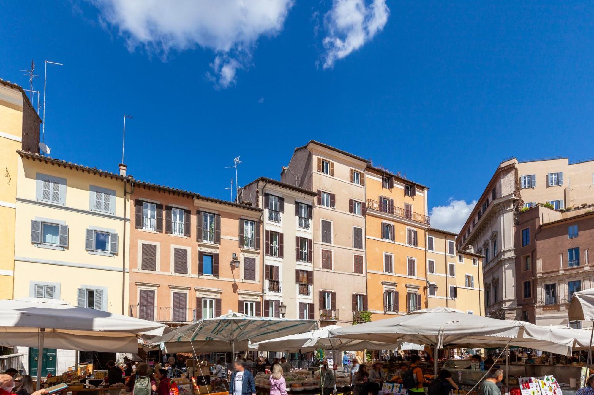 Campo Dei Fiori Holiday Home 로마 외부 사진